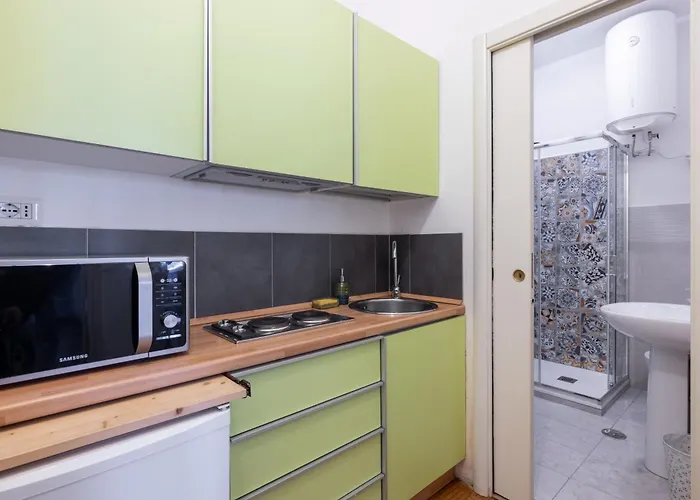 Charming With View In The Heart Of Apartment *